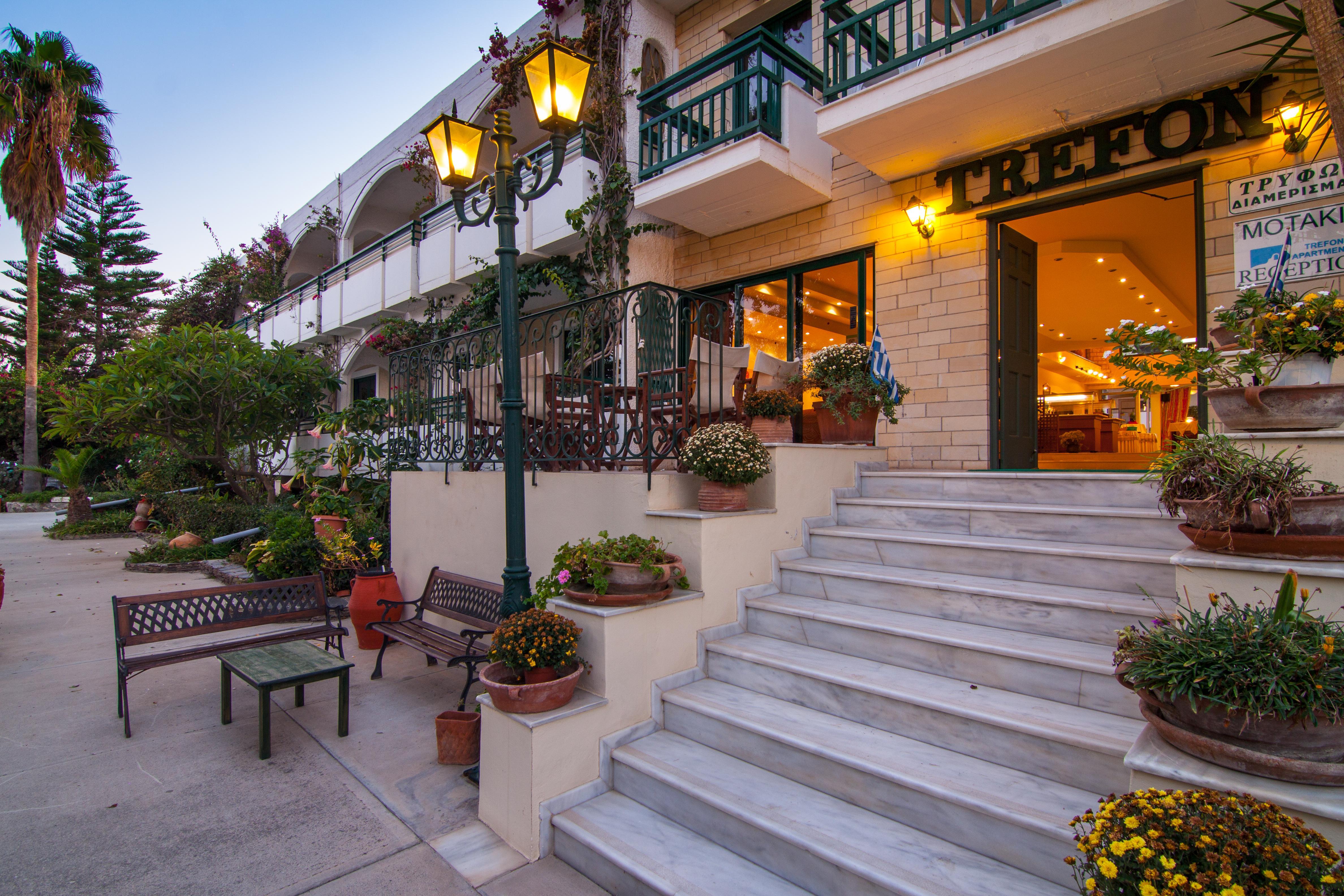 Trefon Hotel Apartments And Family Suites Platanes  Dış mekan fotoğraf
