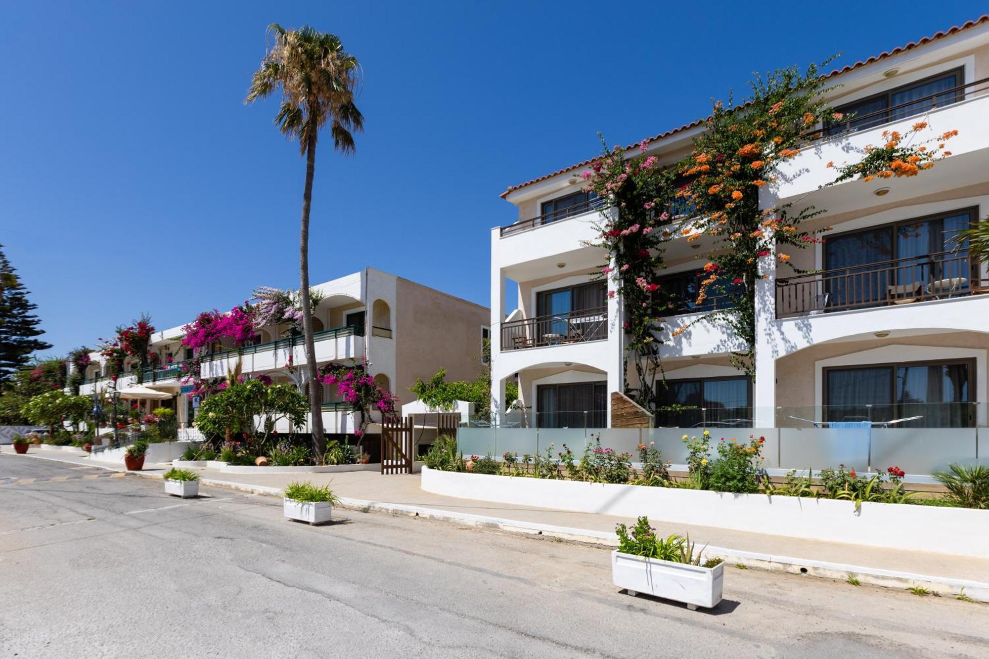 Trefon Hotel Apartments And Family Suites Platanes  Dış mekan fotoğraf