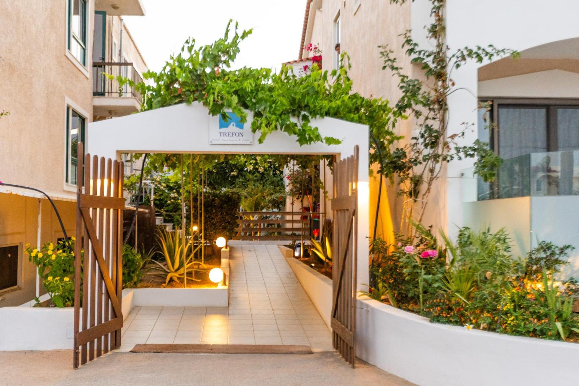Trefon Hotel Apartments And Family Suites Platanes  Dış mekan fotoğraf